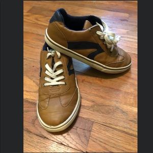 Cat & jack size 2  sneakers